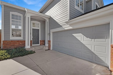 21948 E Princeton Dr, Aurora, CO 80018 - photo 3