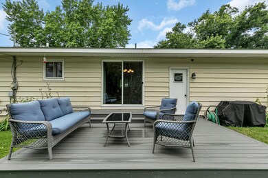 16x12 maintenance free composite deck built in 2021!