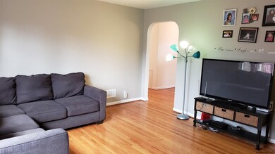 21 Craigie Ave, Schenectady, NY 12302 - photo 2