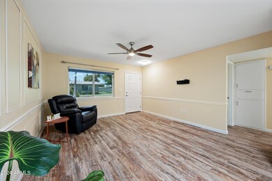 10852 W Santa fe Dr unit 51, Sun City, AZ 85351 - photo 4