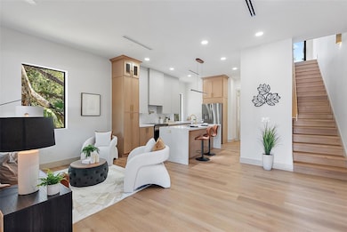 2320 W North B St, Tampa, FL 33609 - photo 5