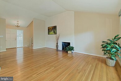 5910 Merritt Place, Falls Church, VA 22041 - photo 6