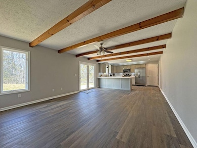 07_family_room_room