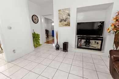 62-66 Butler St, Lawrence, MA 01841 - photo 5