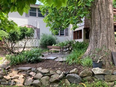 546 9th Ave, Troy, NY 12182 - photo 4