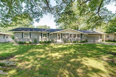1983 S Meadowview Ave-4
