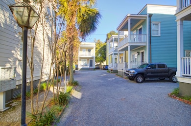 4 Ipswich Ct unit 4, Charleston, SC 29403 - photo 2