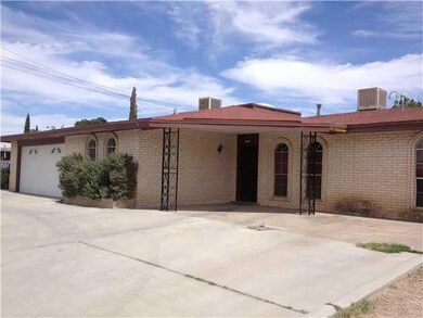 562 Lafayette Dr, El Paso, TX 79915 - photo 2