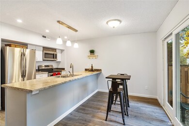 12313 NE 150th Ct, Kirkland, WA 98034 - photo 4