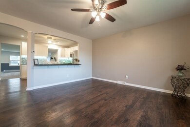 256 Walnut Ln, Crown Point, IN 46307 - photo 3