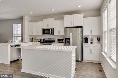 3105 Laurel Hill Rd, Hanover, MD 21076 - photo 7