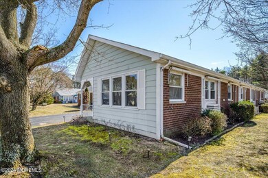 68 Yorktowne Pkwy unit C, Whiting, NJ 08759 - photo 4