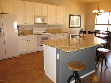 4940 S Vista Place Kitchen