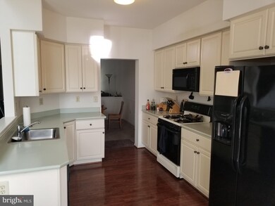 9 Kennedy Dr, Downingtown, PA 19335 - photo 4