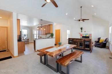 Dining/Kitchen
