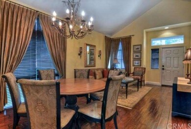 The entrances features beautiful hardwood floors a