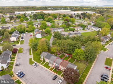 221 Lily Ct, Hagerstown, MD 21740 - photo 6