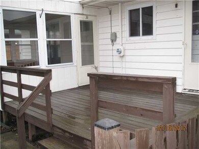 1317 Pershing Dr, Columbus, OH 43224 - photo 4