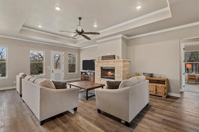 3864 Legend Trail, Granbury, TX 76049 - photo 6