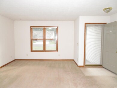 1411 Clover Creek Ln, Goshen, IN 46526 - photo 5