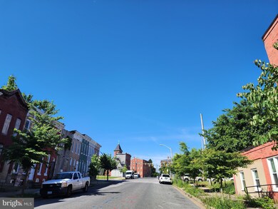 527 Bloom St, Baltimore, MD 21217 - photo 6