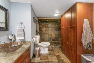 3199 Willamette Dr N, Keizer, OR 97303 - photo 5