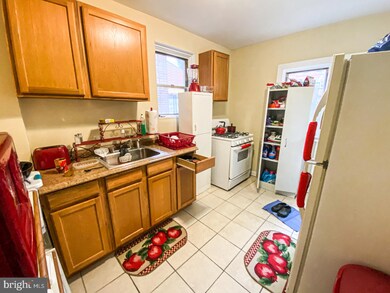 3802 Flowerton Rd, Baltimore, MD 21229 - photo 6