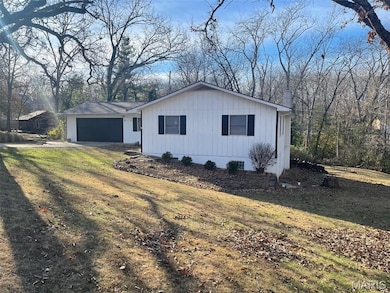 812 Cedar Hill Ct, Rolla, MO 65401 - photo 2