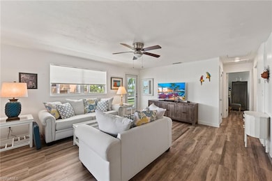 Living area, Hallway to Bedrooms and Bathroom