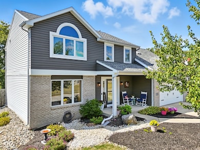 6417 Merlin Dr, Fort Wayne, IN 46818 - photo 2