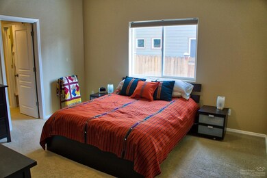 1662 W Hill Ave, Sisters, OR 97759 - photo 6