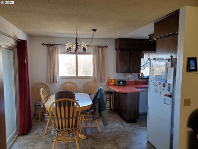 210 Summit Dr, Heppner, OR 97836 - photo 5