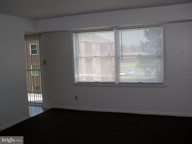 200 Chapel Ct unit 209, Walkersville, MD 21793 - photo 5