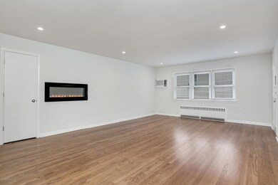 70 Bruce Park Ave unit 3, Greenwich, CT 06830 - photo 4