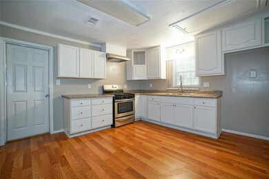 2203 S College Blvd, Denison, TX 75020 - photo 6