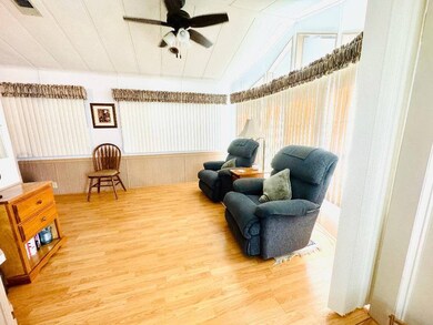 5601 Cypress Gardens Rd unit M14B, Winter Haven, FL 33884 - photo 7