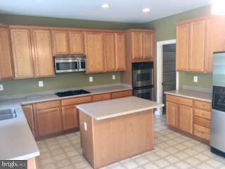 13614 Corello Dr, Hagerstown, MD 21742 - photo 4