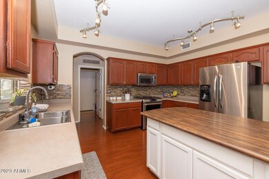 16541 N 151st Lane-44