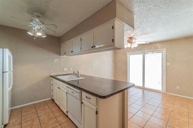 806 Shady Glen Ln, Bedford, TX 76021 - photo 7