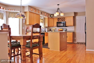 3065 Queensberry Dr, Huntingtown, MD 20639 - photo 6