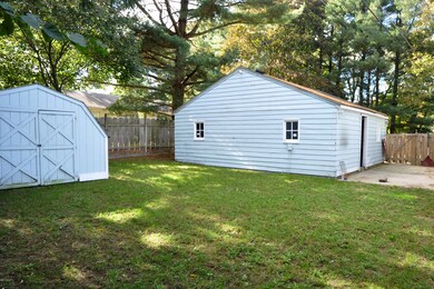 402 32nd St_Yard2