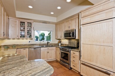 306 E Aliso St Ojai CA 93023-large-007-K