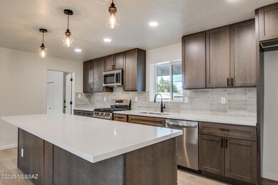 5417 E 8th St, Tucson, AZ 85711 - photo 4