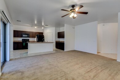 Kitchen/Living