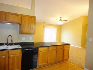 252 Woodfield Dr, Franklin, IN 46131 - photo 6