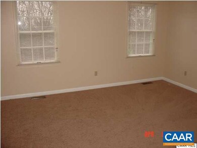 1388 5th St unit A, Waynesboro, VA 22980 - photo 4