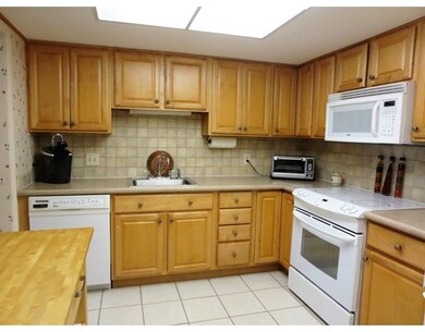 406 Paradise Rd unit 3S, Swampscott, MA 01907 - photo 7