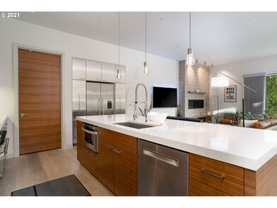 3497 NW Thurman St, Portland, OR 97210 - photo 4