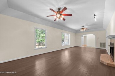 37-web-or-mls-LHV_9940