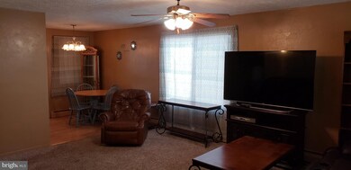 718 Cotter Rd, Glen Burnie, MD 21060 - photo 7